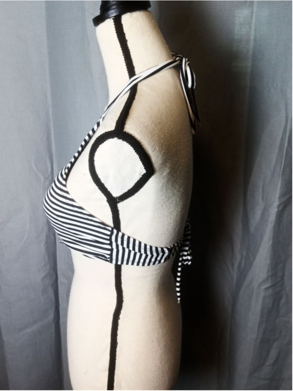 Women's Bikini Top Black White Stripe Halter Medium - Picture 3 of 4